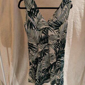 H&M Size large leaf pattern dress